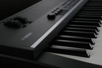 88 Note Weighted Key Stage Piano